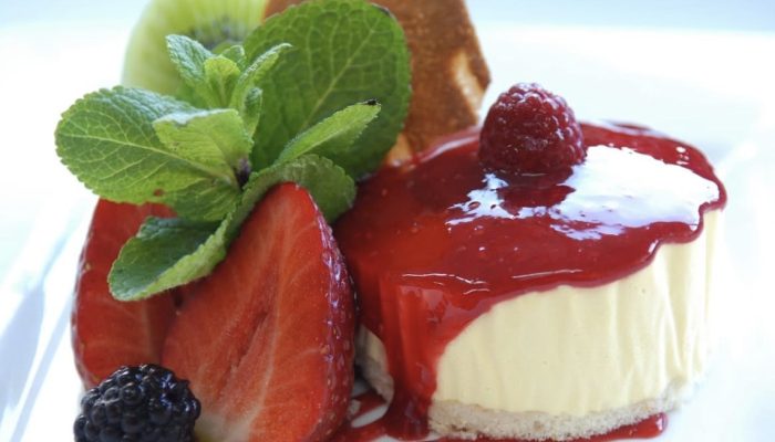 Foto tarta de queso y frambuesas original